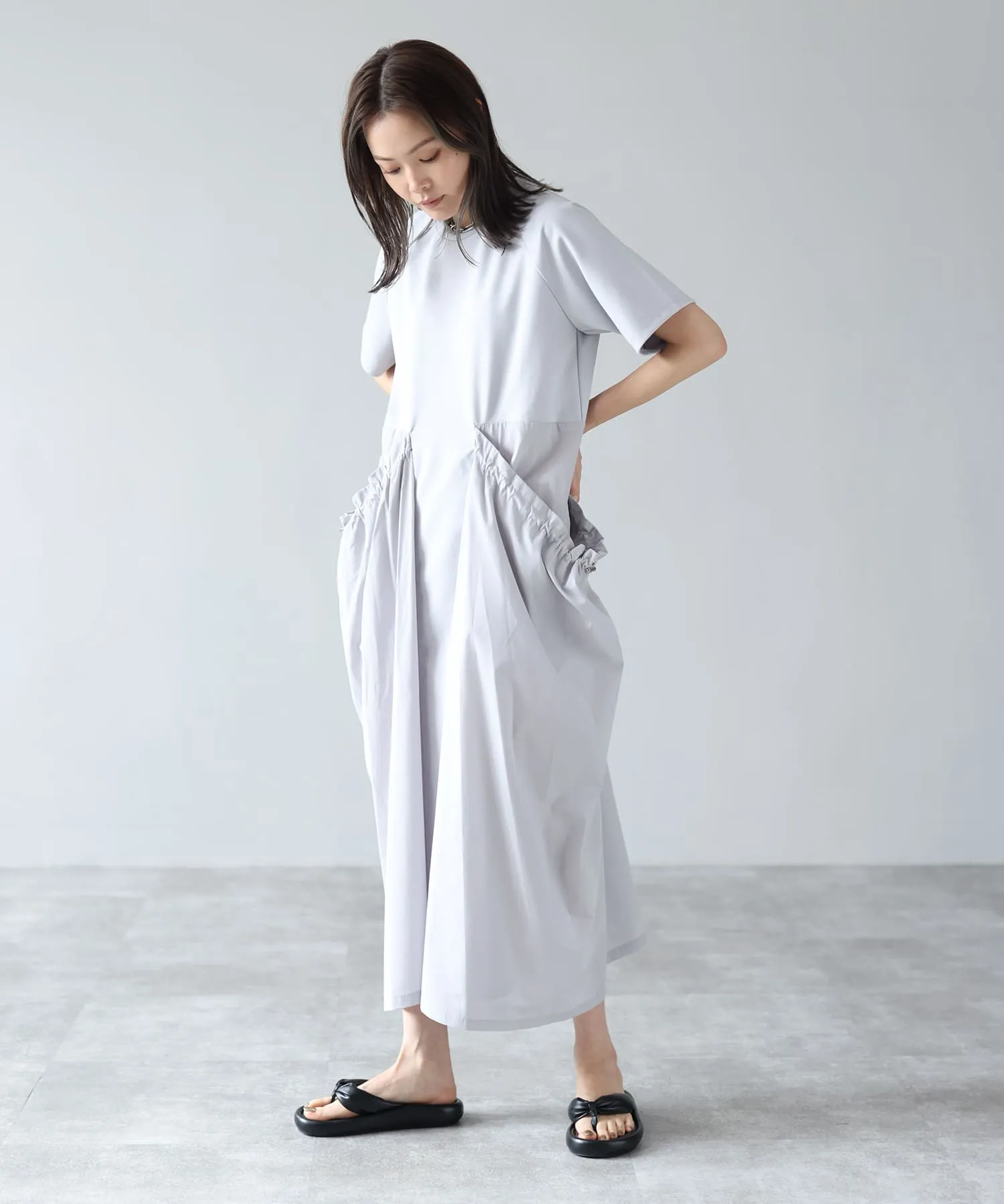 Side drawcord pocket dress | HERENCIA(ヘレンチア) | HERENCIA 