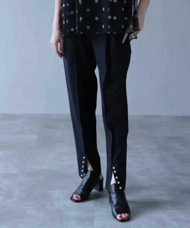 HERENCIA / Hem slit pearl button tapered pants