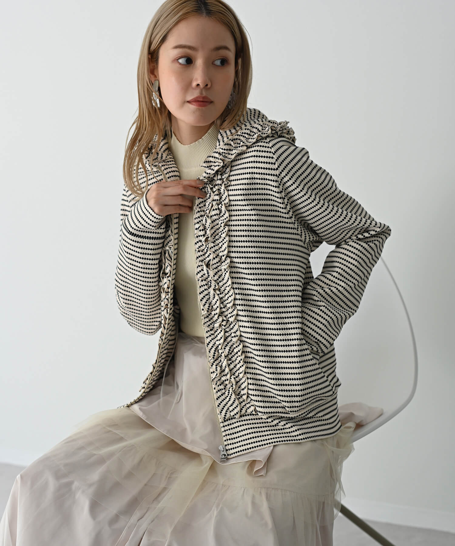 Deformed border frill hoodie | HERENCIA(ヘレンチア) | HERENCIA (ヘレンチア) | ONLINE  STORE【公式】