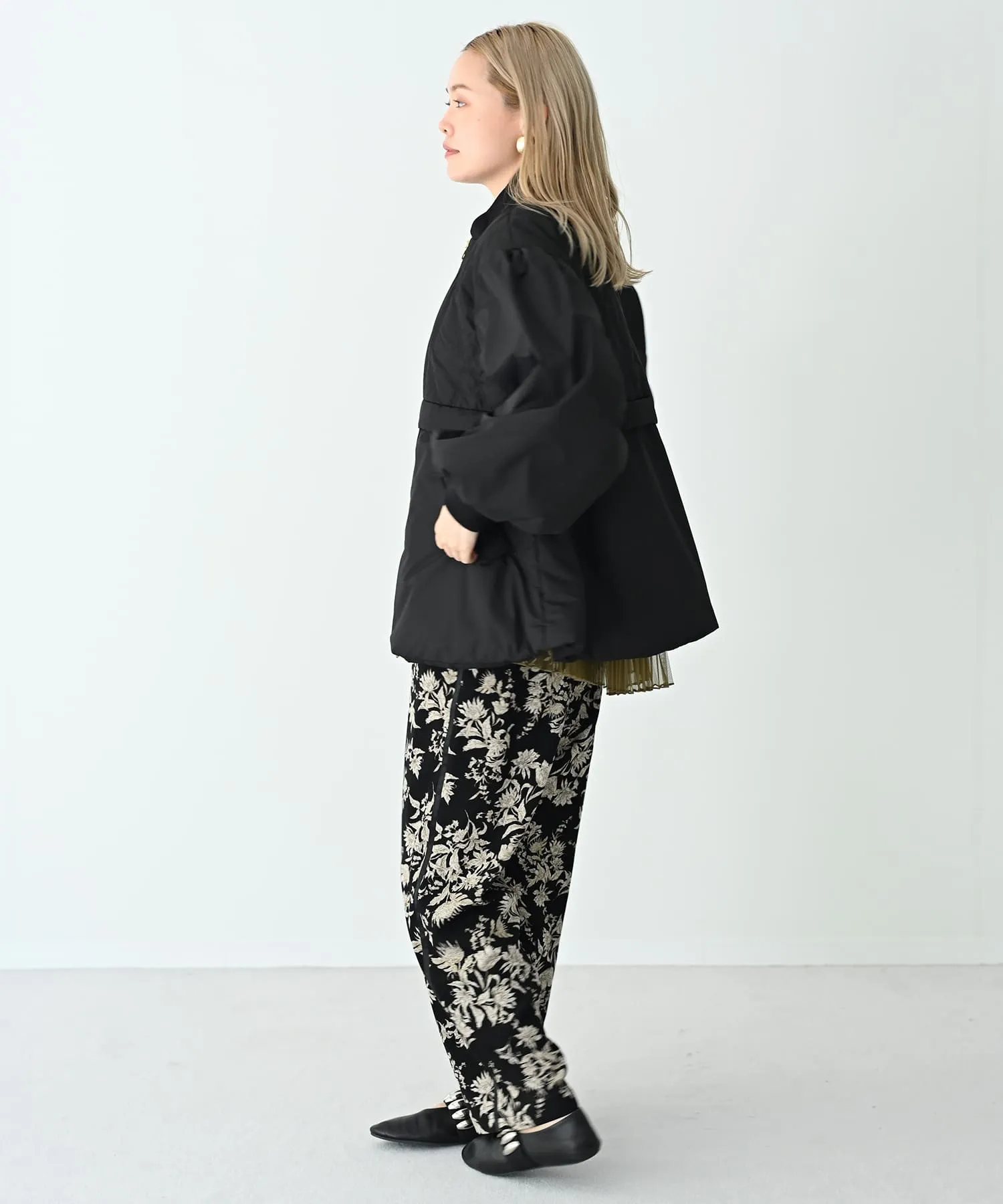 Quilted Sleeve Voluminous Coat | HERENCIA(ヘレンチア