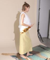 YELLOW　model：H167 着用サイズ：FREE