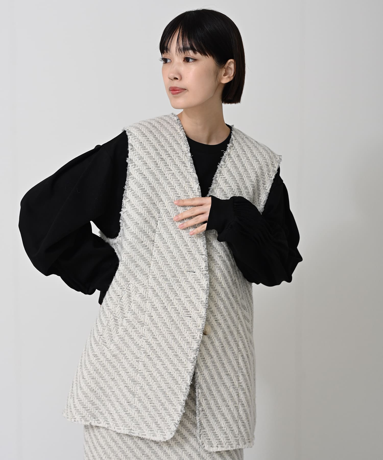 Tweed cut-off vest | HERENCIA(ヘレンチア) | HERENCIA